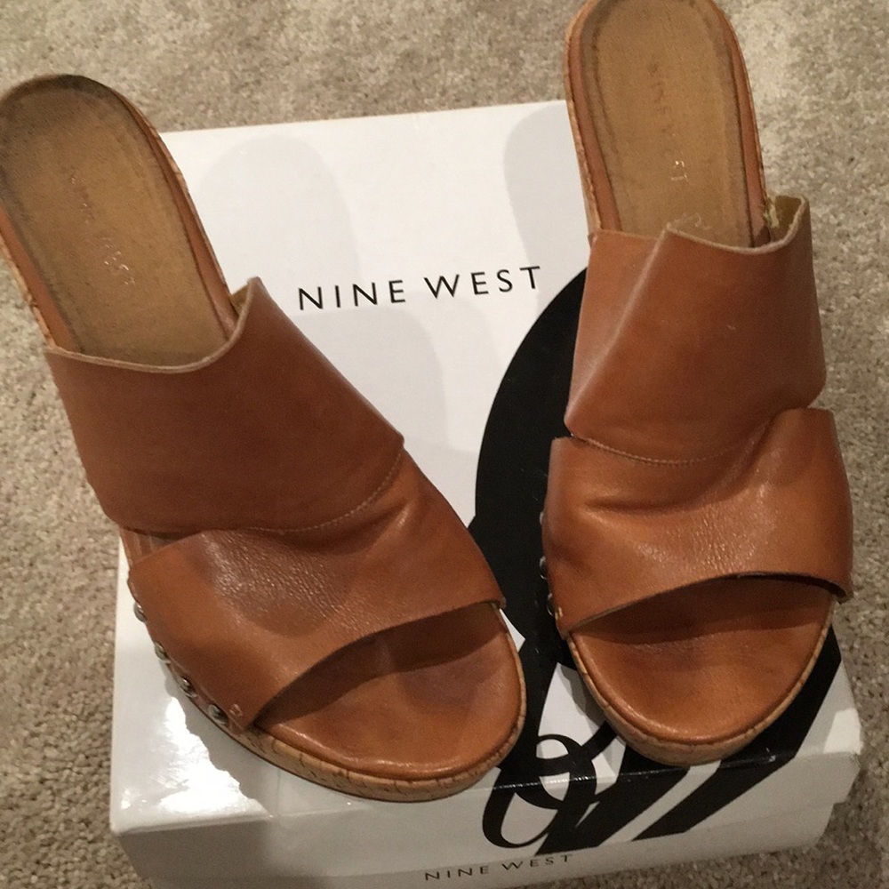 Nine West sandals Size 9.5
